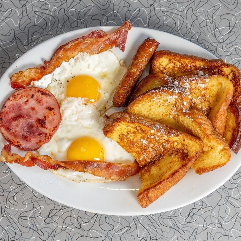 Delicious French Toast and Breakfast Favorites